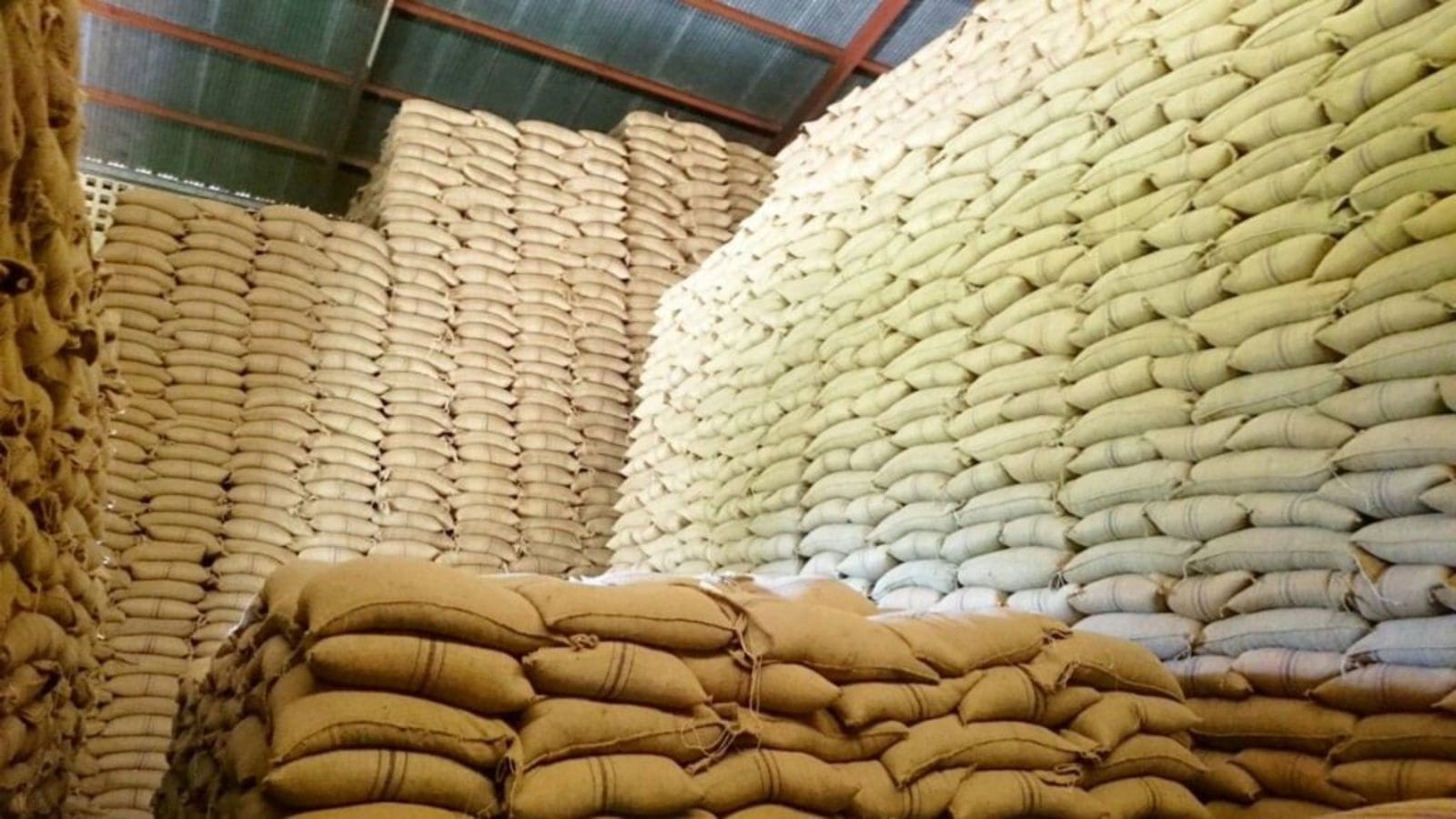 Kenya licenses traders as window open for the importation of 10M bags of duty-free maize