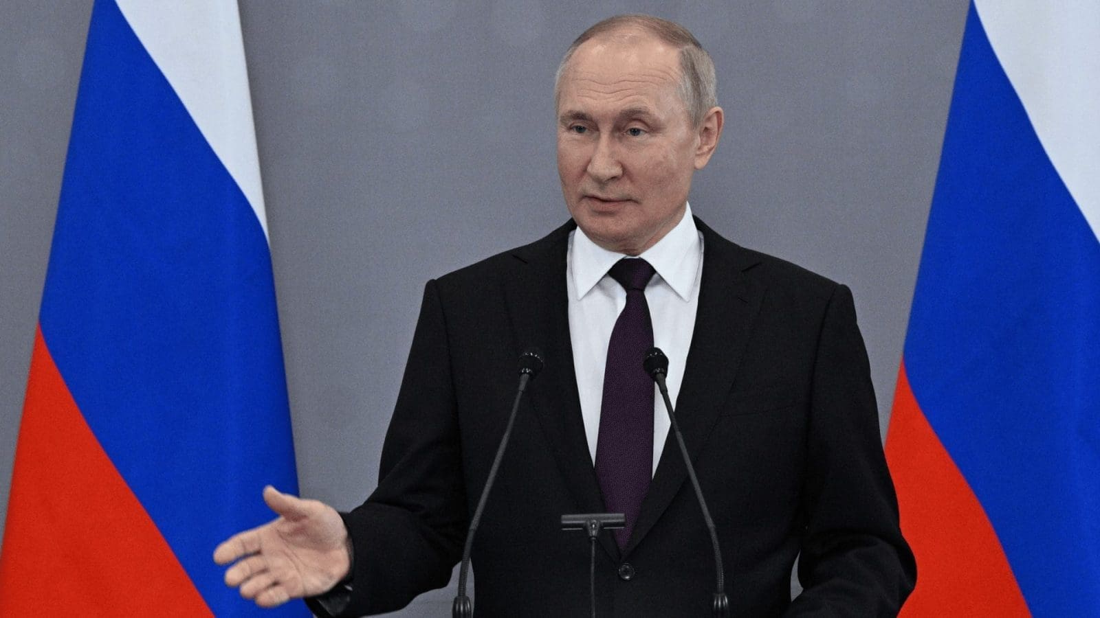 Putin suggests free grain for Africa if the grain deal is not extended 