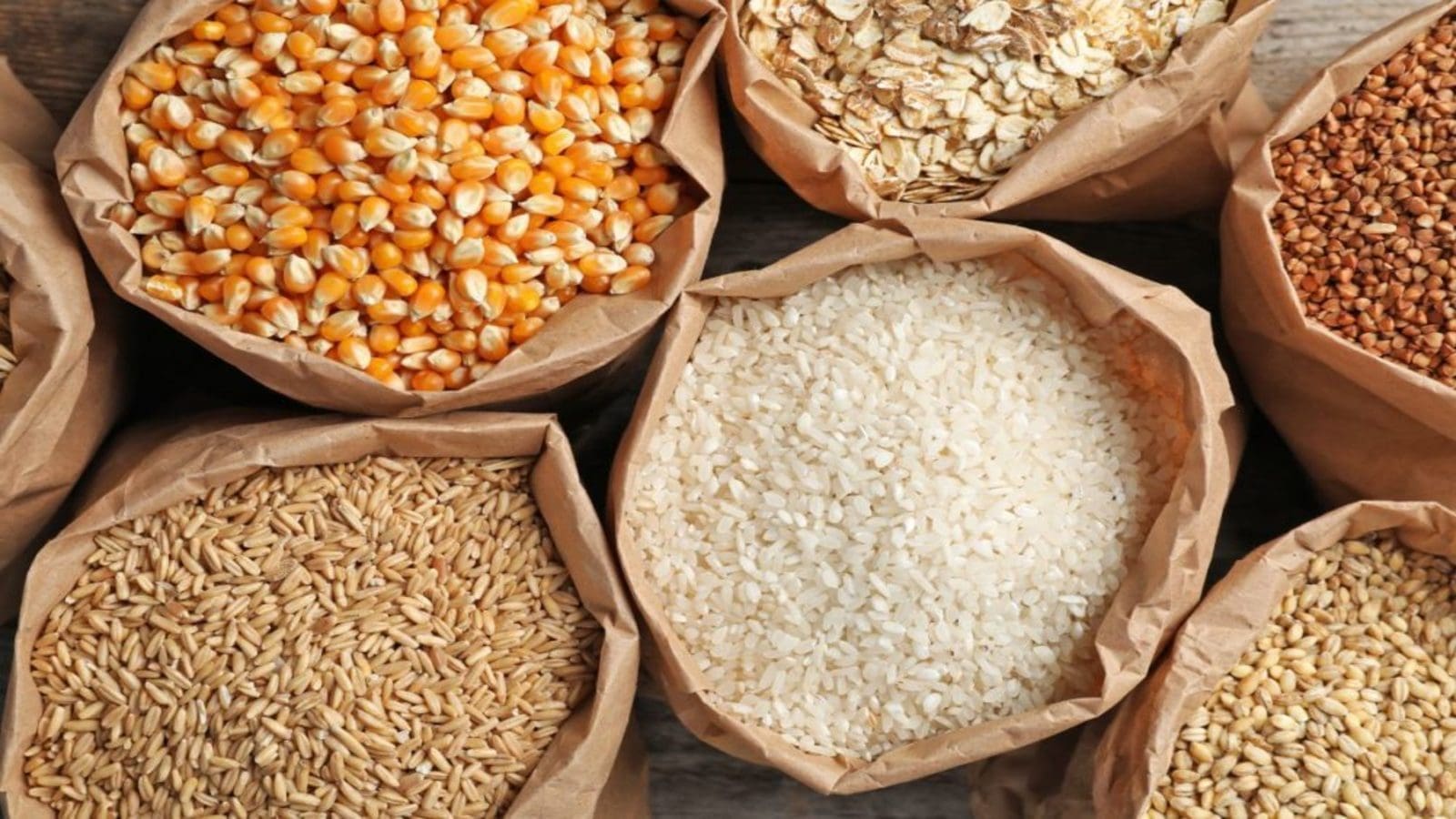 Zimbabwe liberalizes grain imports, scraps VAT on rice, maize