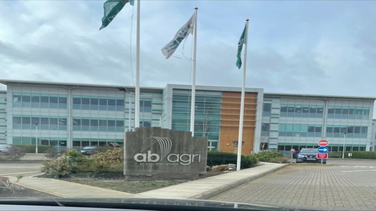Associated British Foods acquires National Milk Records for US$ 60M to boost its animal feed firm, AB Agri