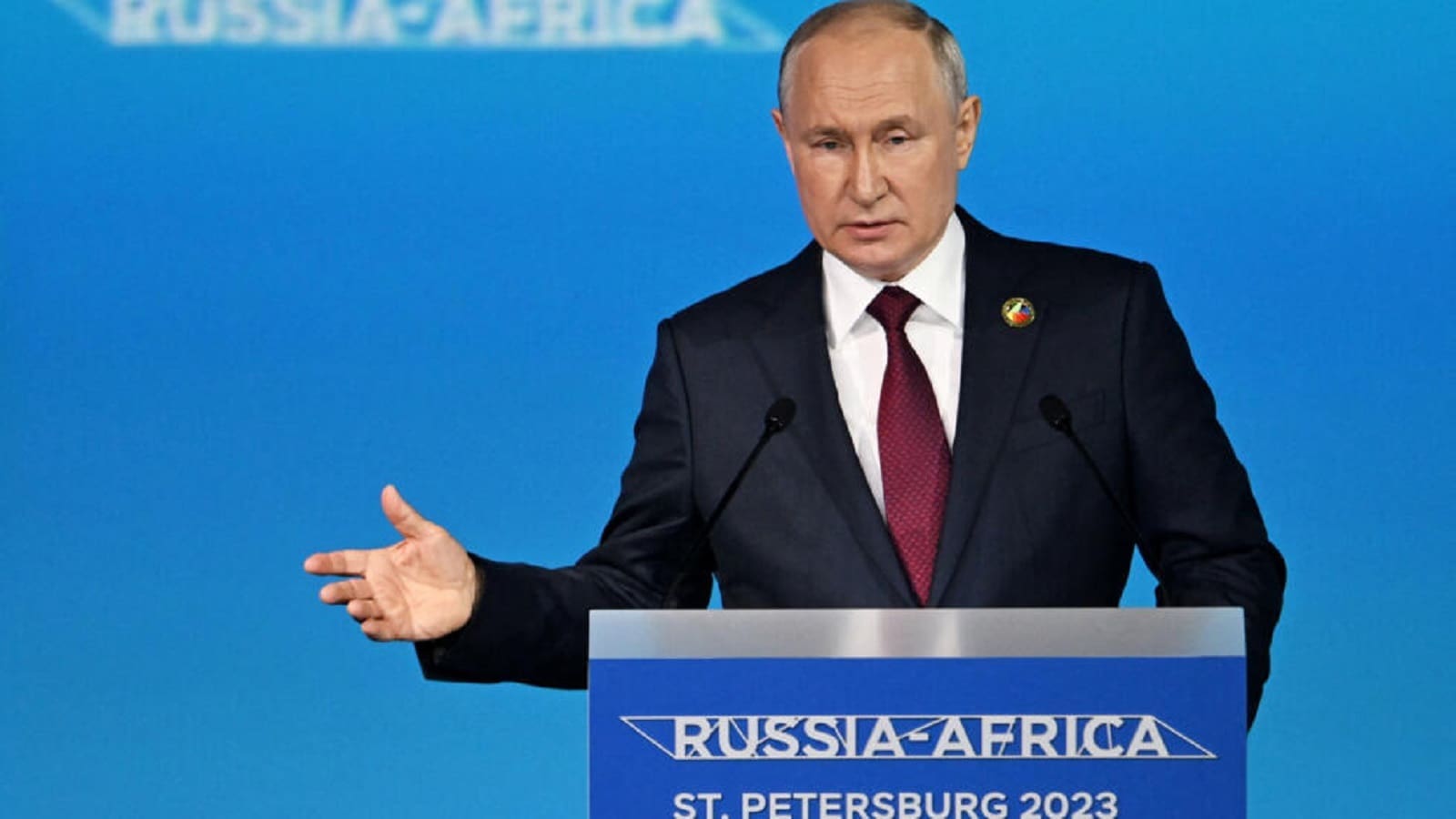 Putin pledges grain supply to Africa after Black Sea grain deal dies: Russia-Africa Summit 
